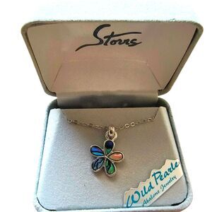 Wild Pearle Abalone Flower Pendant Necklace Silver Tone Seashell Jewelry
